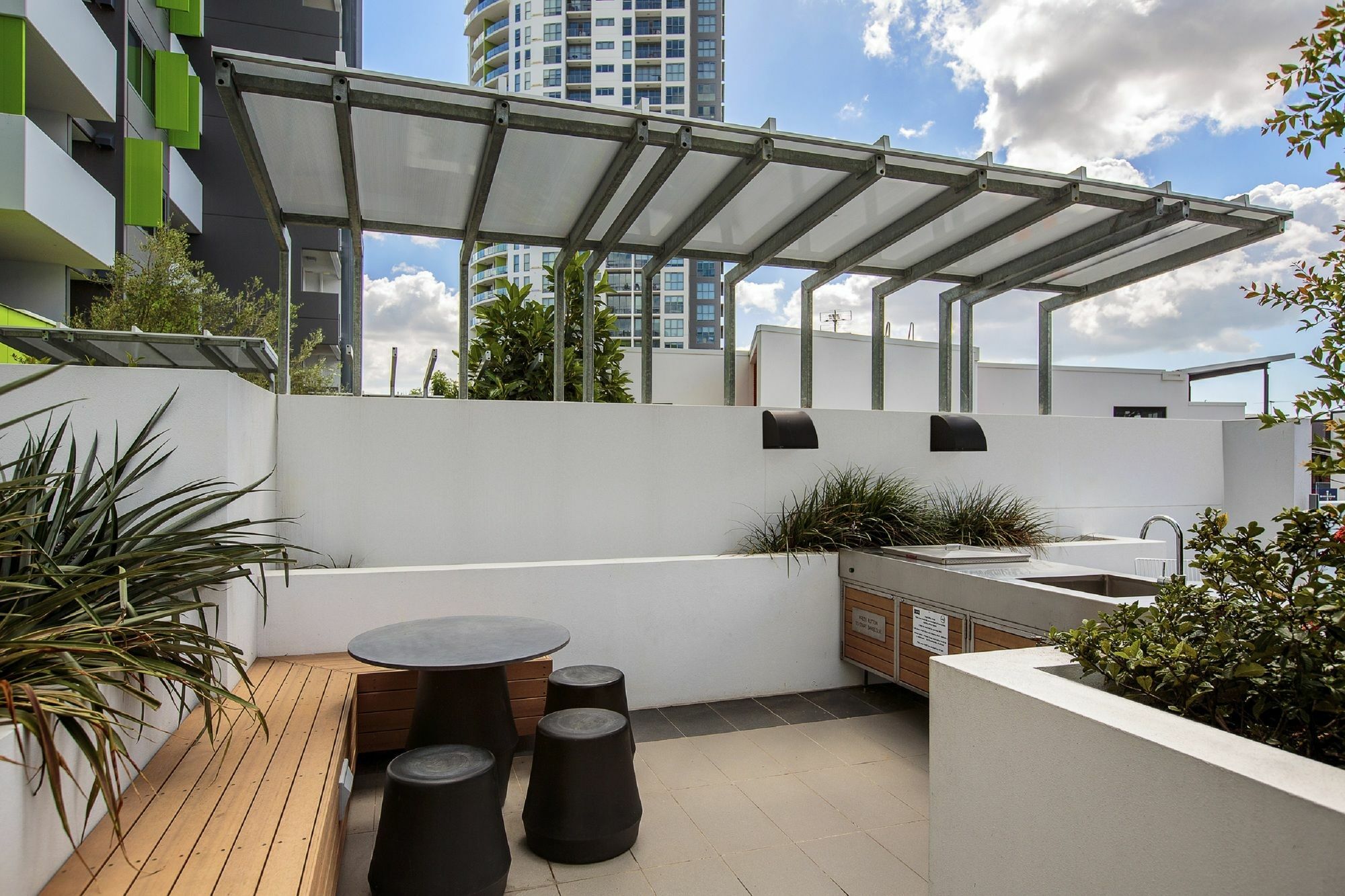 Code Apartments Brisbane Exterior photo